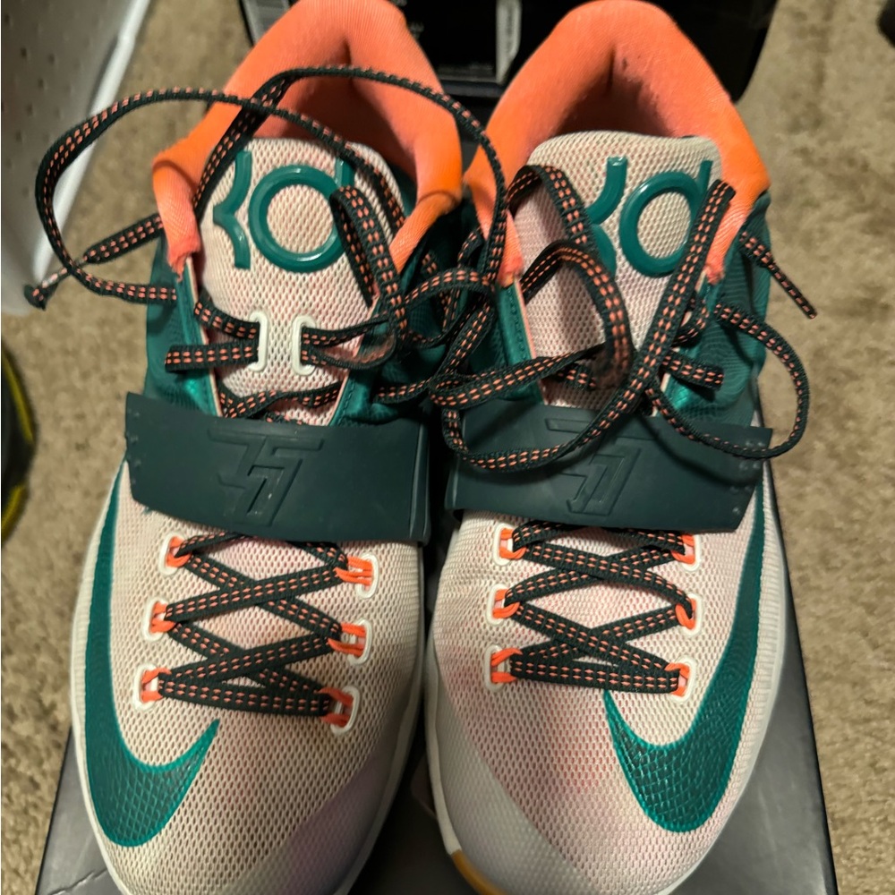 KD 7 Easy Money